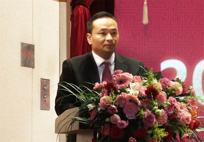 集团副总、纪委副书记张成彪同志作乐鱼网页版登录入口“关于2018年违纪违规及重大事故责任单位的通报及处理决定”